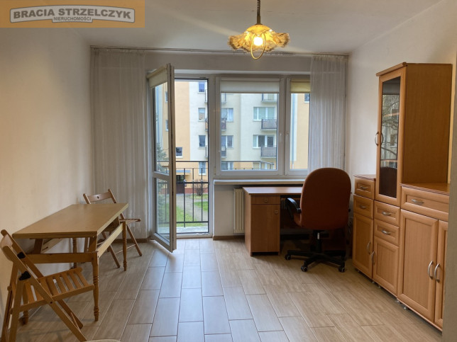Mieszkanie Wynajem  Ochota Jasielska 22